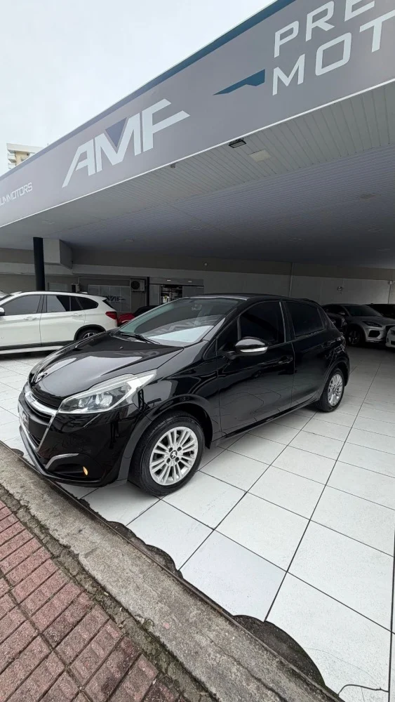 Peugeot 208 Allure 1.2 Flex 12V 5p Mec.