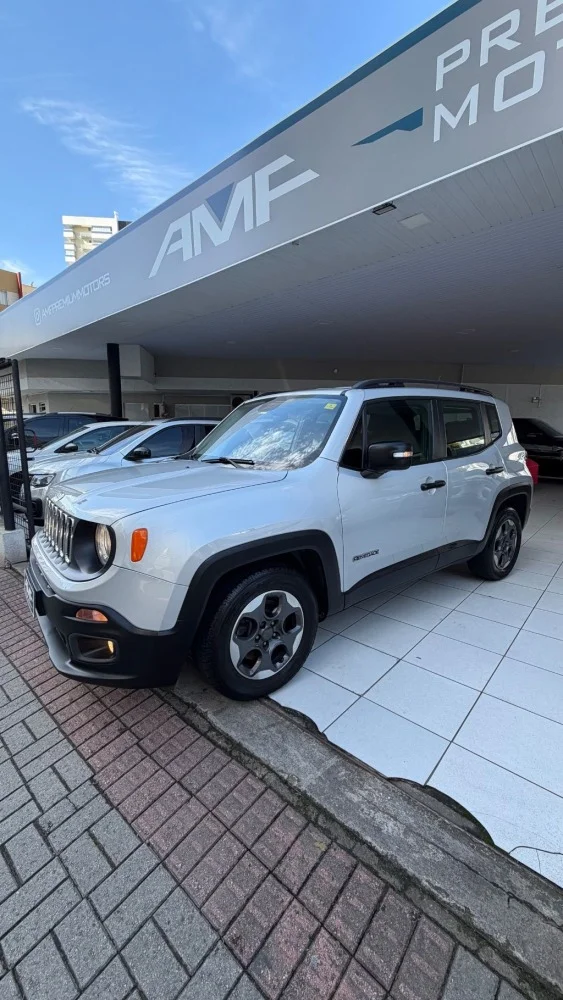 Jeep Renegade Sport 1.8 4x2 Flex 16V Aut.