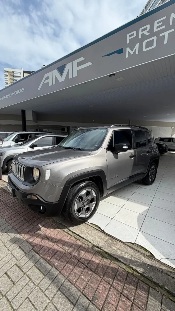 Jeep Renegade 1.8 4x2 Flex 16V Aut.