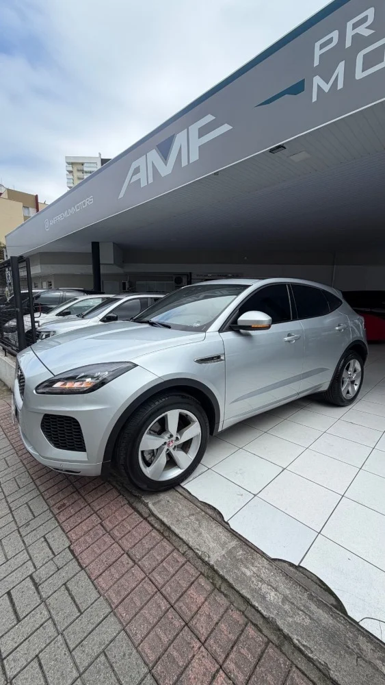 Jaguar E-Pace R-Dyn. SE 2.0 AWD 250cv Aut/Flex.