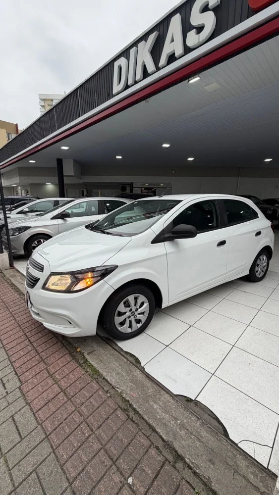 GM - Chevrolet ONIX HATCH Joy 1.0 8V Flex 5p Mec.